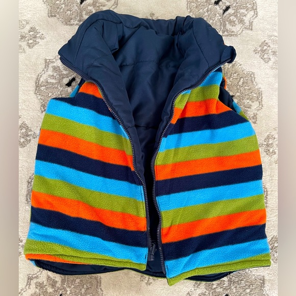 Please Mum, Unisex warm cosy reversible Vest. Excellent used condition. - Picture 6 of 6